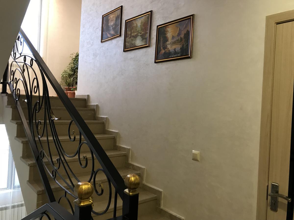 Villa Mariana Batumi Ngoại thất bức ảnh