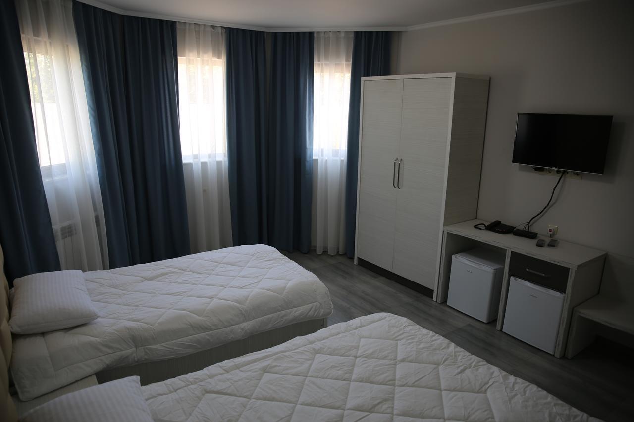 Villa Mariana Batumi Ngoại thất bức ảnh