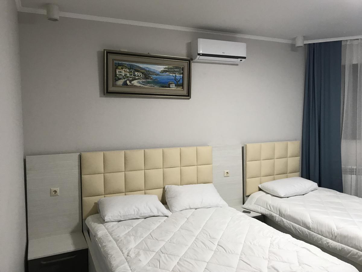 Villa Mariana Batumi Ngoại thất bức ảnh